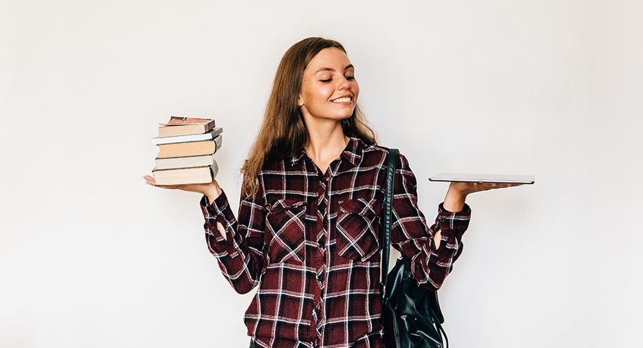 Image: 2018-11/students-in-the-past-and-now-comparison-and-contrast-essay.jpg